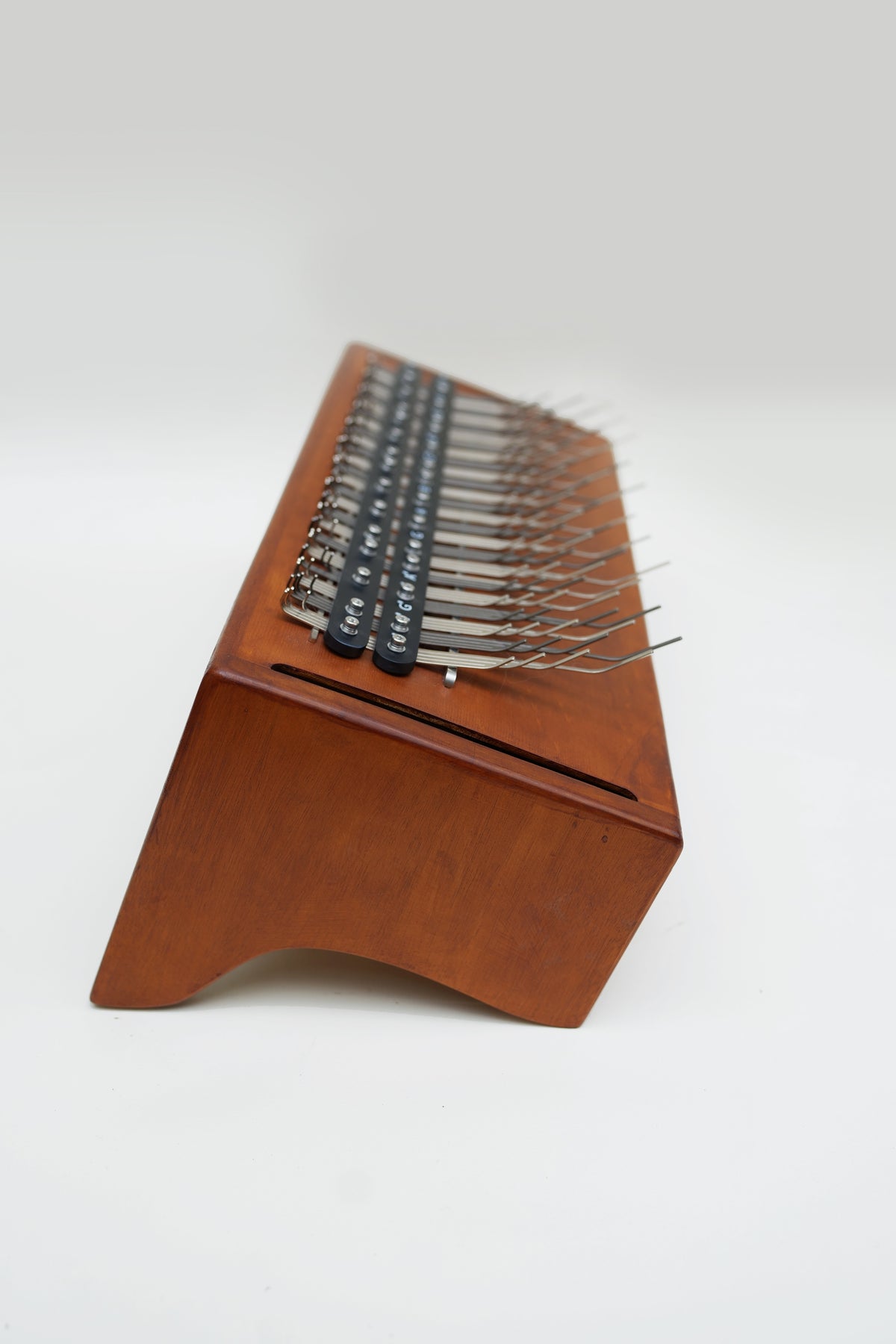 4 Octave 96 Keys Array Mbira - Classic Body